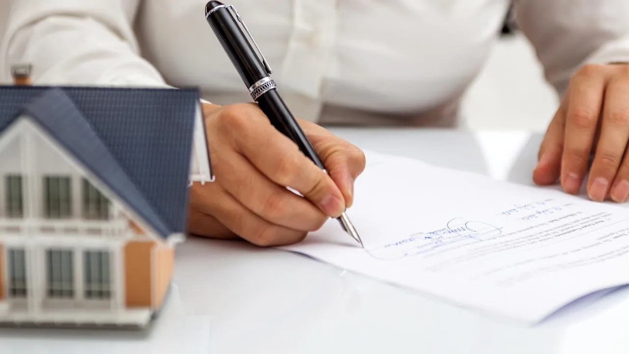 istockphoto.com/guvendemir