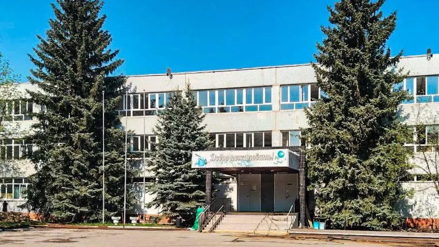 В Электроуглях наполовину завершили капремонт Центра образования