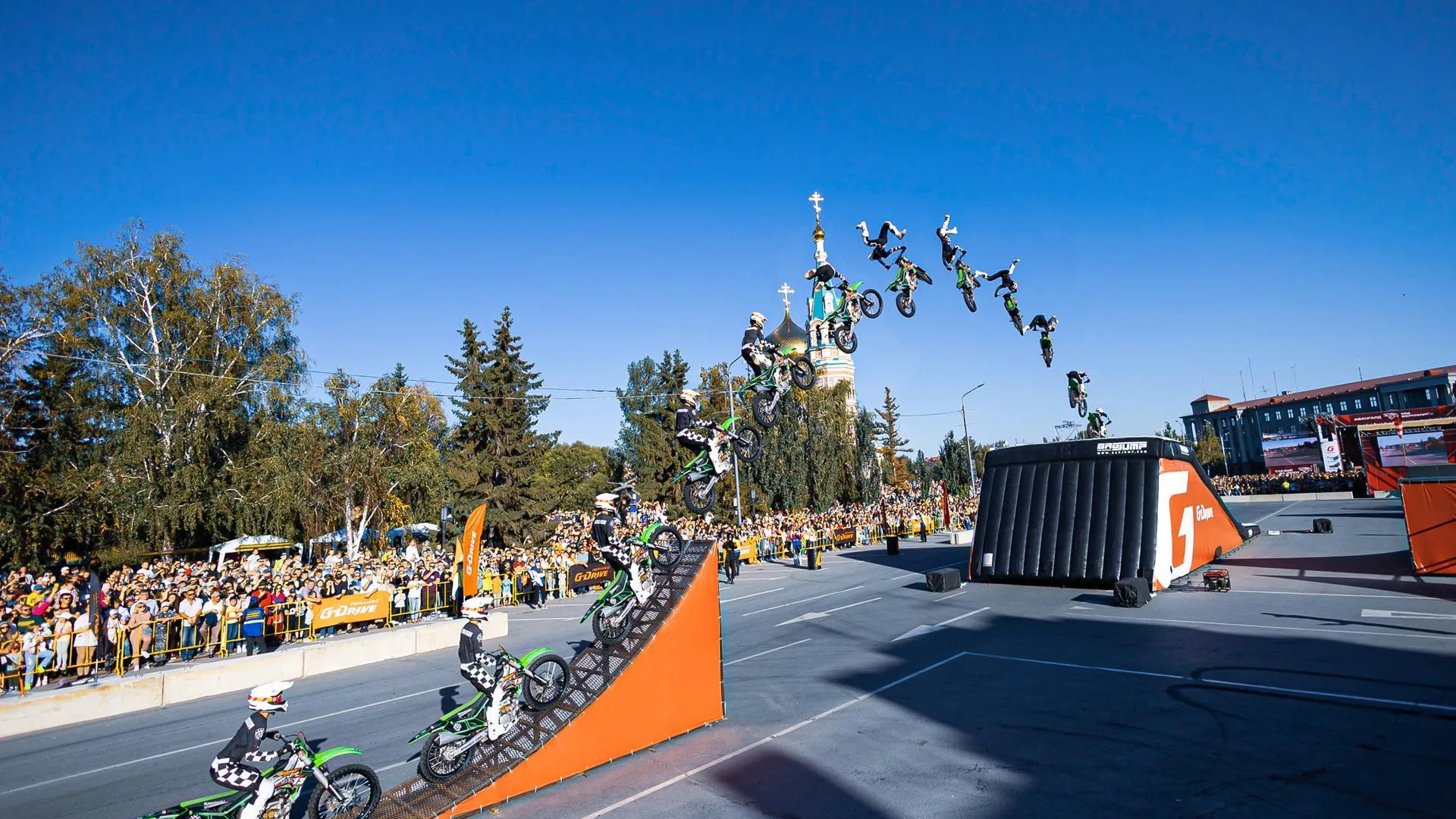 Выступления команды мотофристайла FMX13 пройдут в Московской области