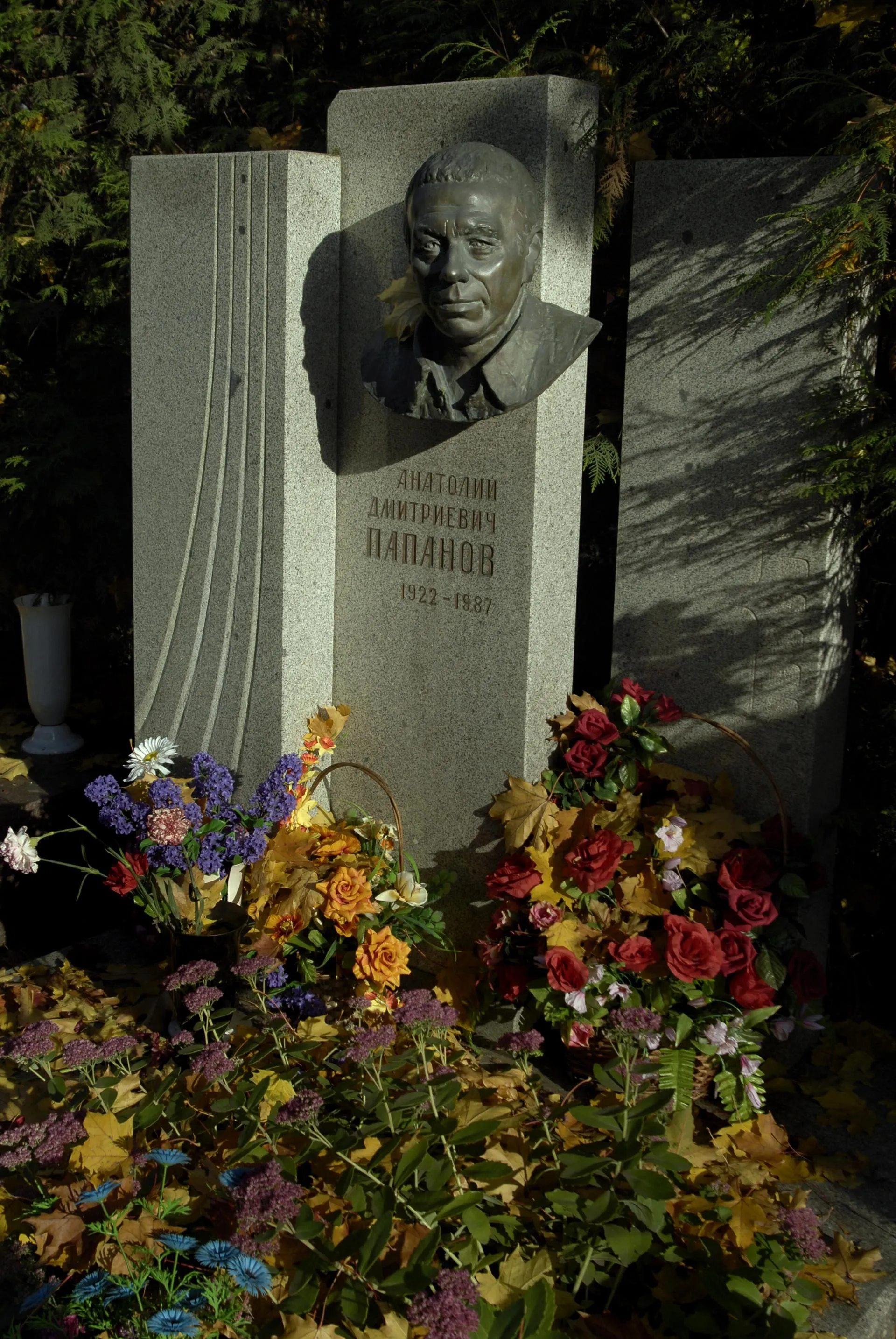 Gennadiy Makarychev/Russian Look