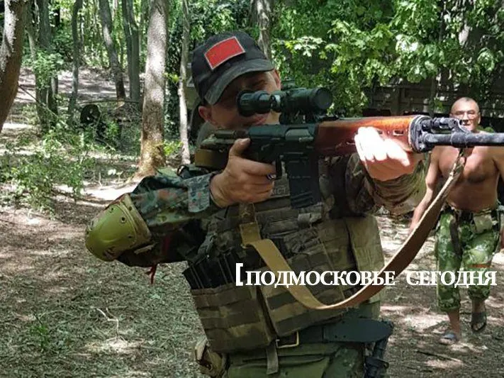 Живым и с наградой вернулся с передовой солдат из Королева, за которого молился весь город