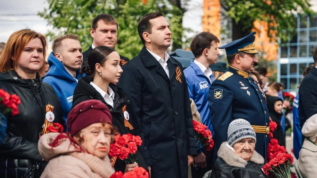 Глава Щелково почтил память героев в День Победы