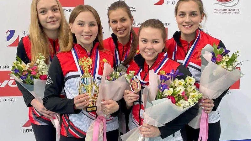 Спортсменки из Дмитрова взяли бронзу на чемпионате России по кёрлингу