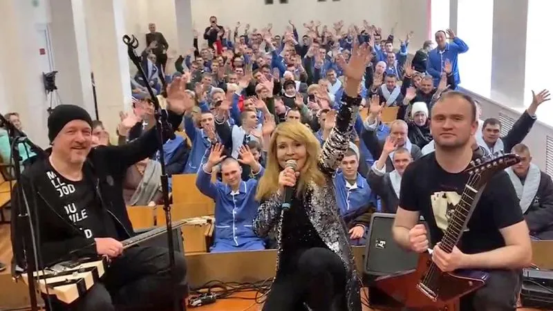 Ольга Кормухина и Алексей Белов поддержат российских военных серией концертов