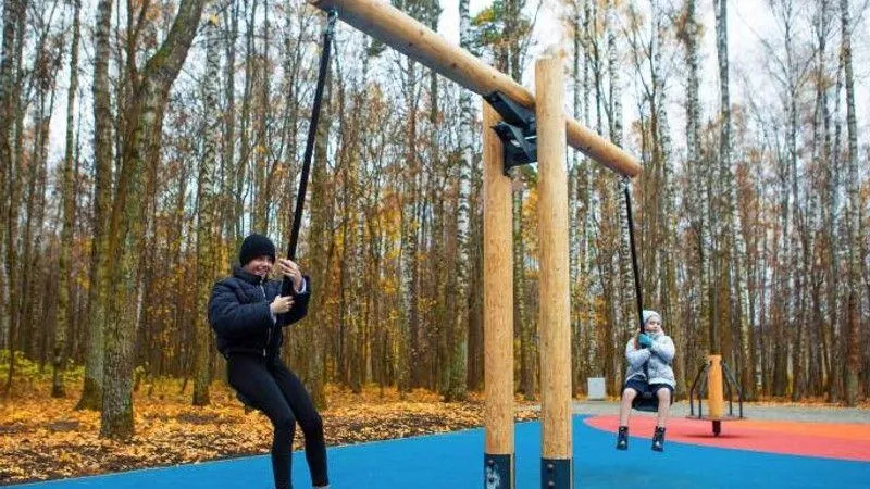 В этом году большие игровые площадки появились в 8 парках Подмосковья