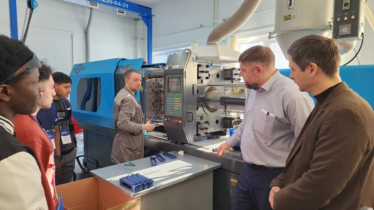 REGIONS/Анна Мороз