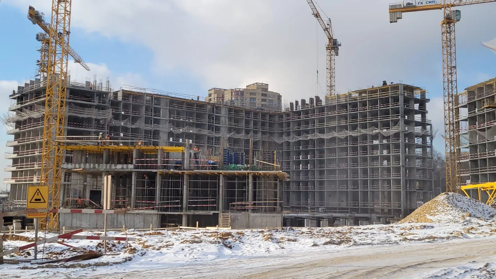 В подмосковном ЖК «Страна.Парковая» возведут новостройку и подземный паркинг