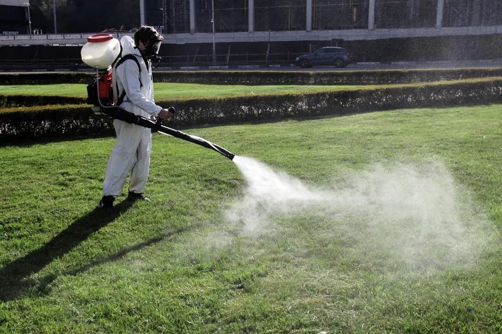 Обработка скверов и парков от клещей