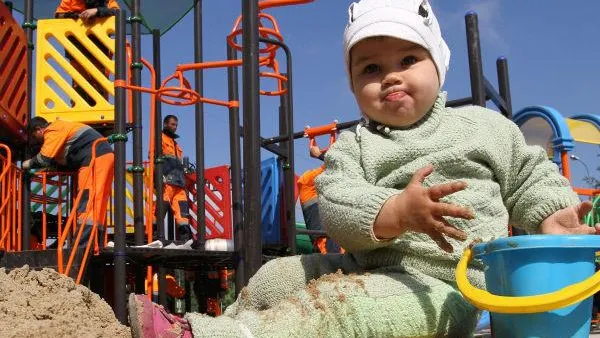 Свыше 370 дворов благоустроили в Подмосковье с начала года
