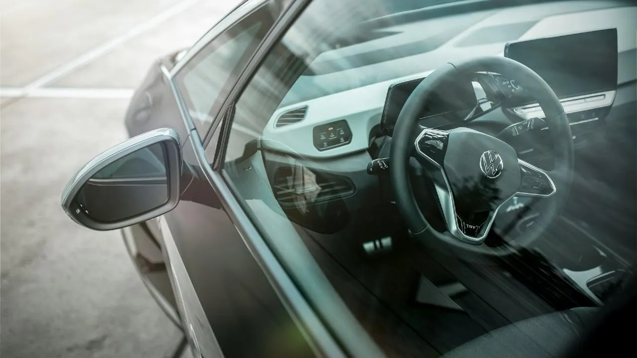 Серийных похитителей рулевых колес каршеринговых автомобилей задержали в Одинцово