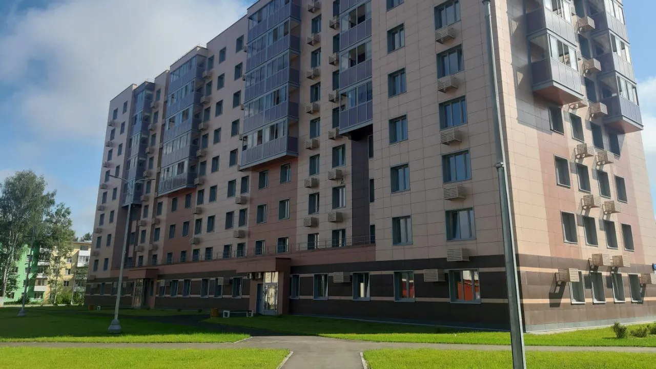 Почти четыреста жителей Подмосковья переселили из аварийного жилья за неделю