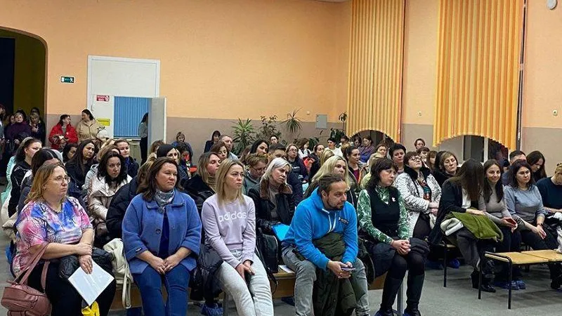В Павловском Посаде родителям школьников напомнили правила безопасности на дорогах