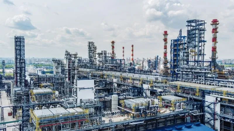 пресс-служба МНПЗ Газпром