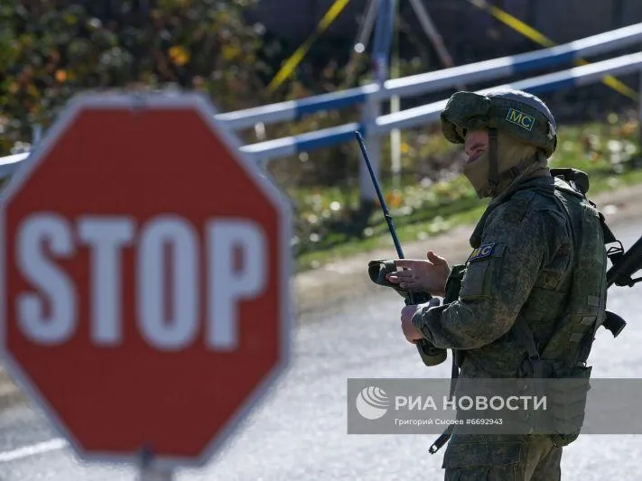 Политолог объяснил, почему Армения отказалась участвовать в подготовке мирного договора с Азербайджаном 