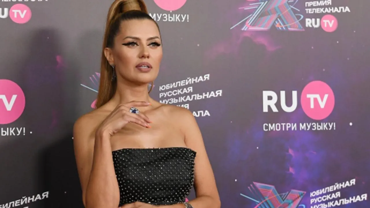 Виктория Боня рассказала о том, что нужно пить летом для утоления жажды