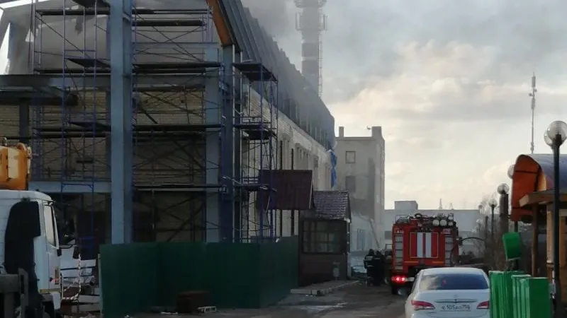 Из-за короткого замыкания загорелся ресторан в Домодедово