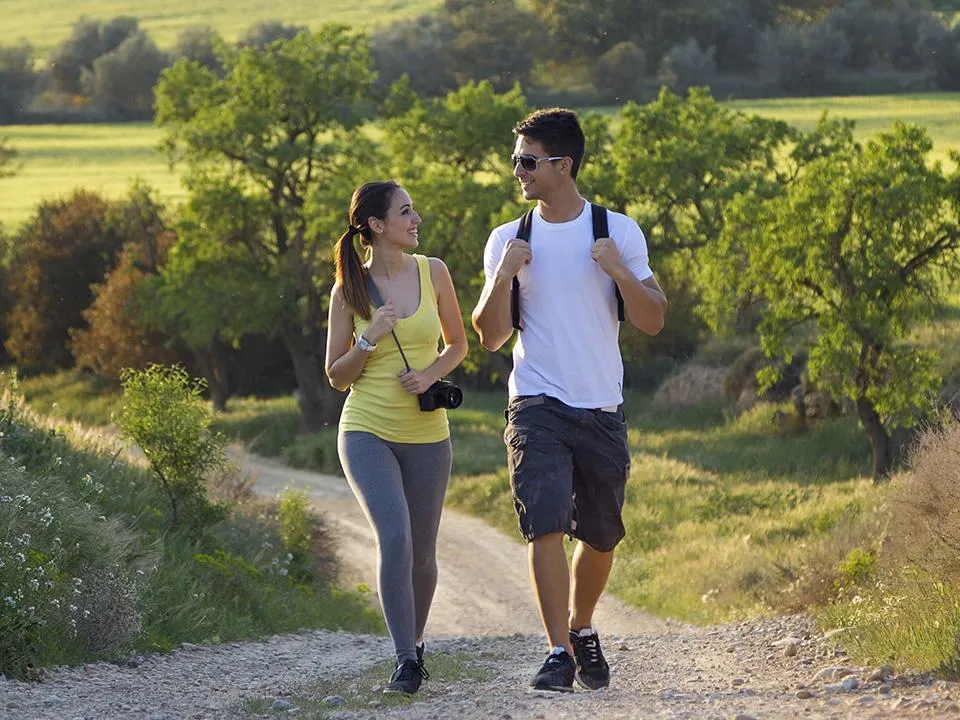 «Сердце станет выносливее, легкие и кости укрепятся»: стало известно, как ежедневная ходьба спасает человека от рисков