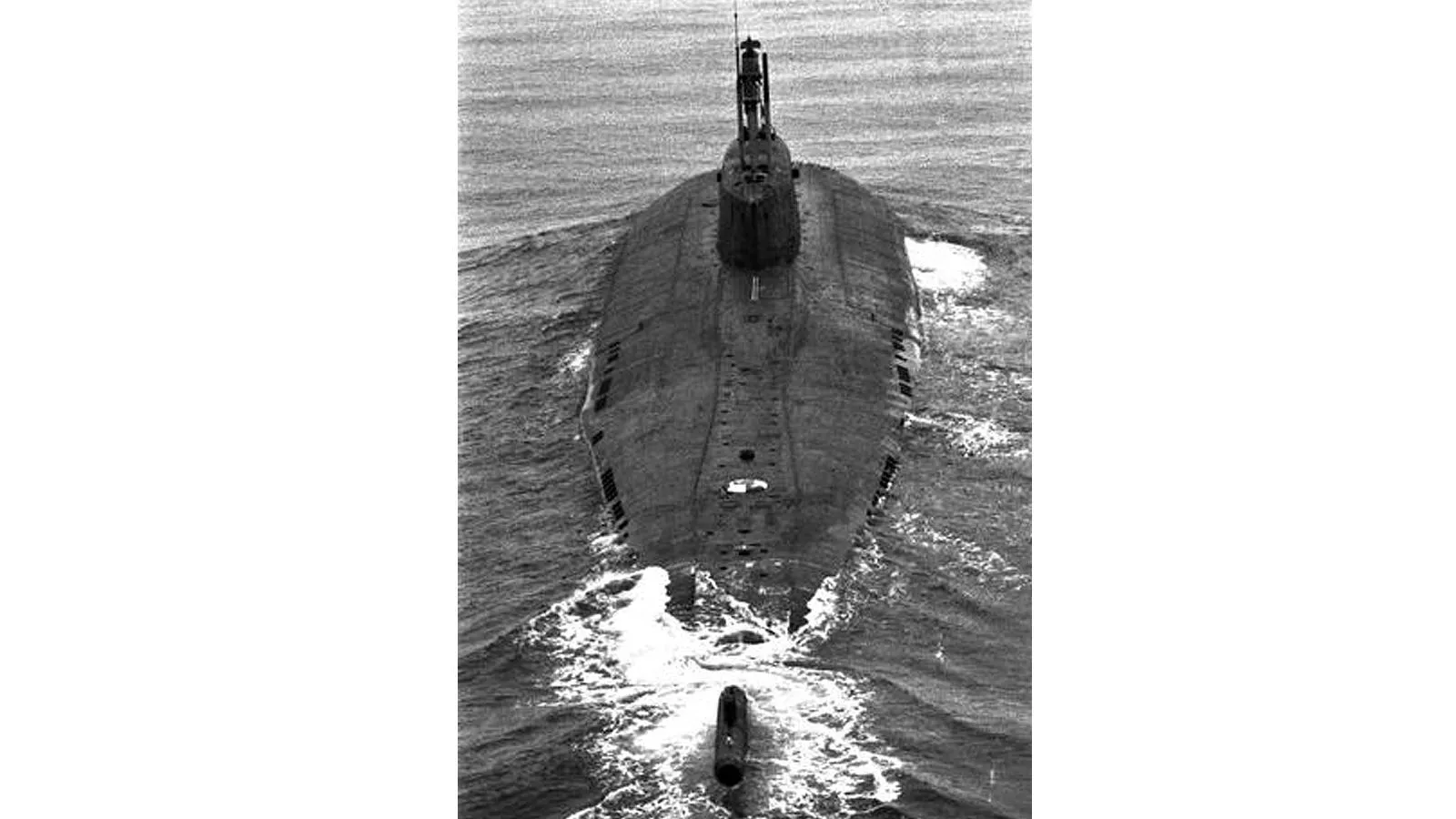 Подлодка «Курск» во время ходовых испытаний, 1994 год