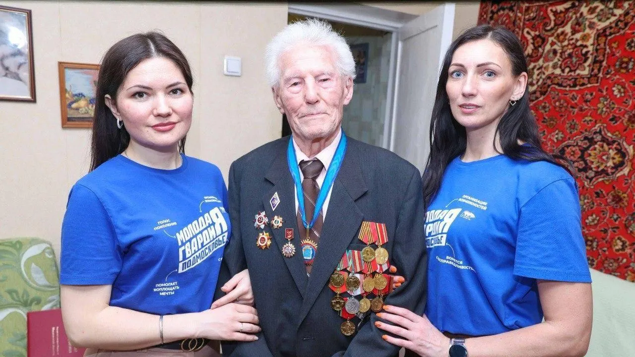 Еще один ветеран в Подольске награжден знаком почетного гражданина округа