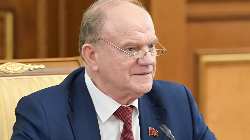 Политолог объяснил, как Зюганов собирается бороться с «пятой колонной» 