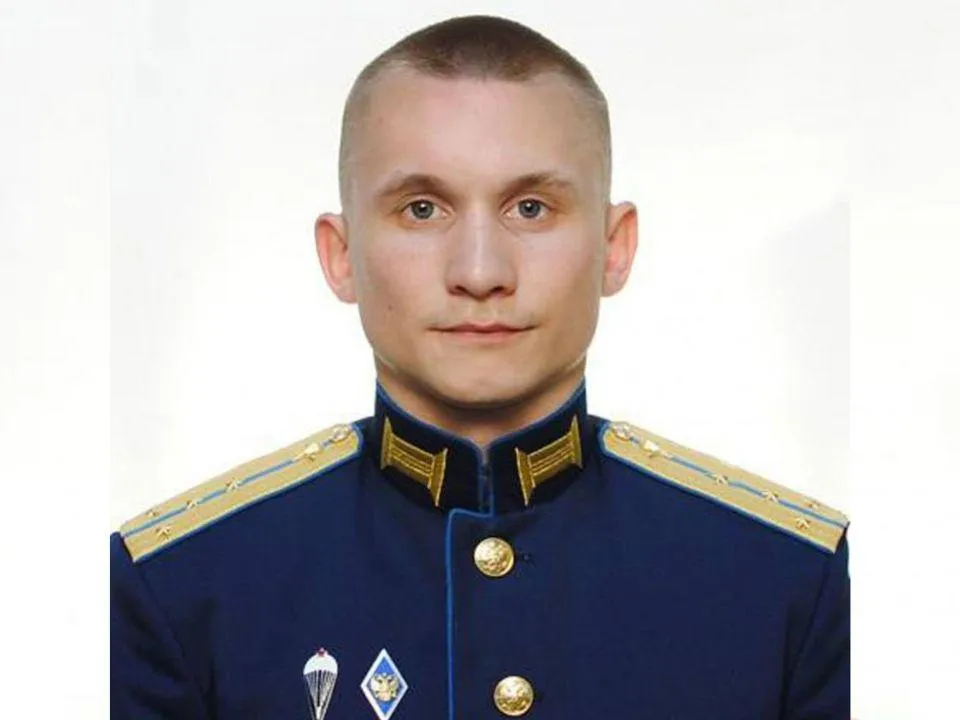 «Начали рваться боекомплект и сама машина»: молодой комбат спас две самоходные установки