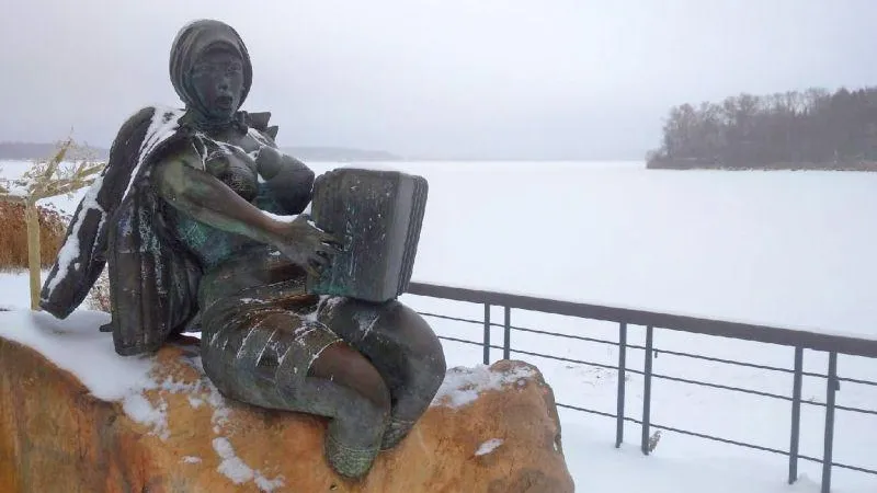Озеро Сенеж и Солнечногорская русалка