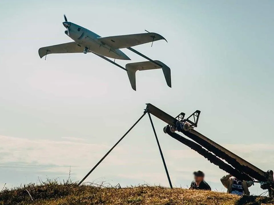 «Звук похож на жужжание мопеда»: военный эксперт назвал отличительные признаки БПЛА