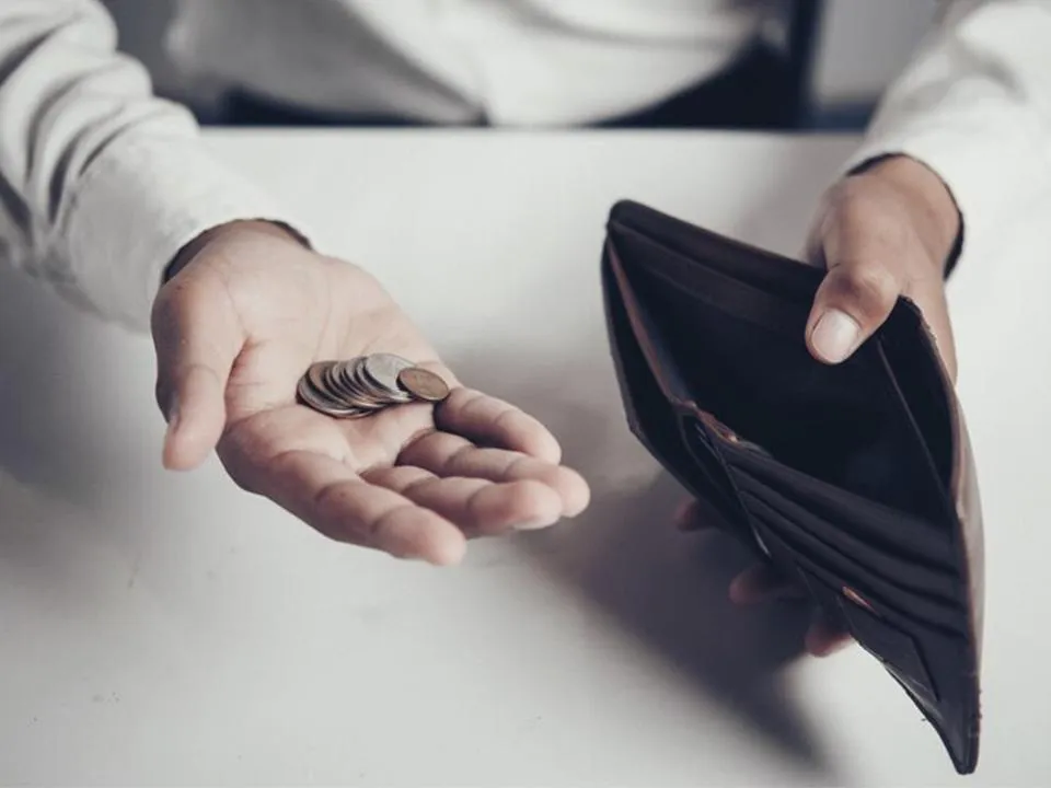 «Противоречит закону»: российские юристы назвали опасность «розовой» рекламы о банкротстве