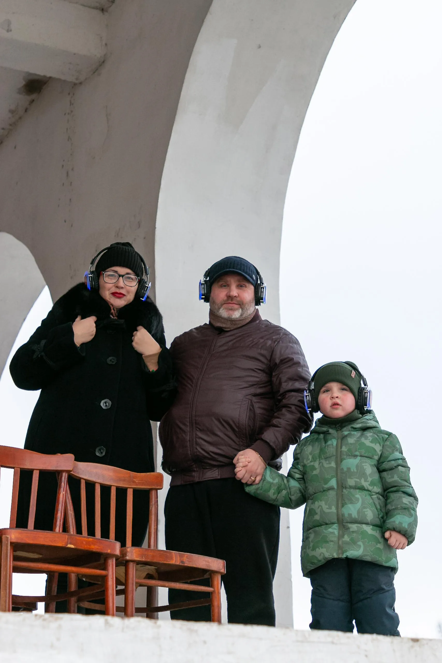 Наталья Потапова (слева) с мужем и сыном