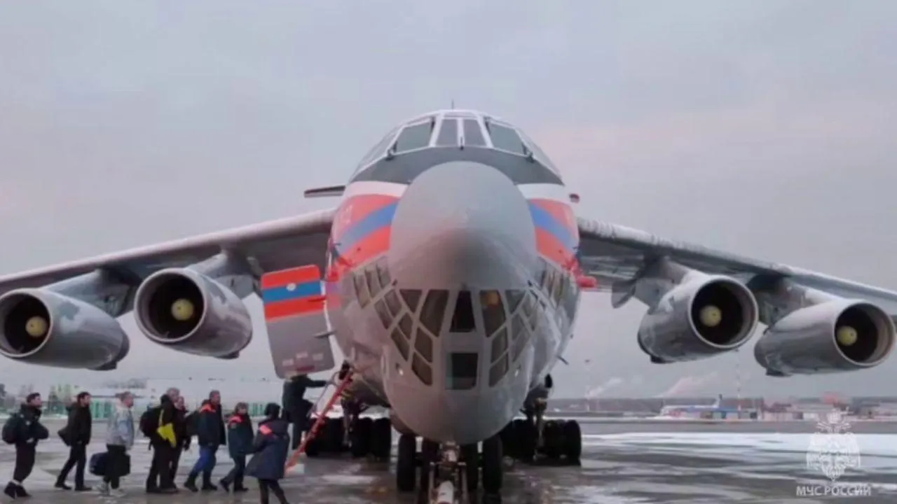 Выживших при авиакатастрофе в Казахстане россиян эвакуируют спецбортом