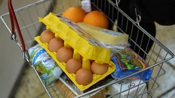 Социальную корзинку за 899 руб в неделю предложили в «Атак»