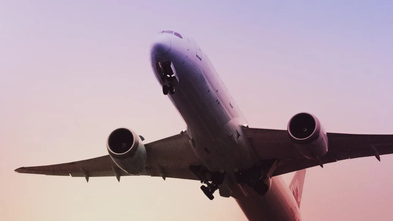 Госдума РФ в четыре раза повысила штраф для авиакомпаний за задержку рейсов