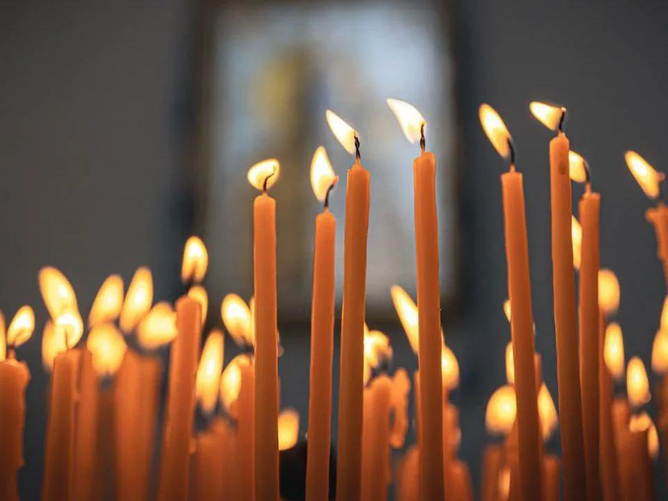 «Манипуляция руками Божьими»: священник объяснил, может ли ИИ заменить Бога