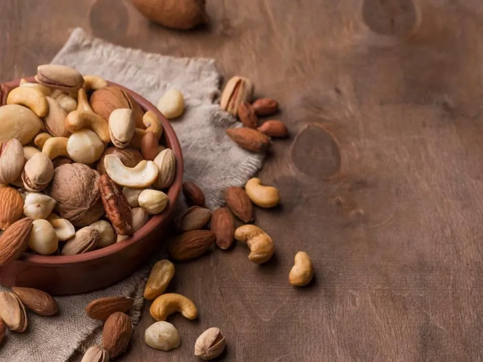 «Главное — помогать людям»: выяснилось, как нужно правильно отмечать Ореховый Спас