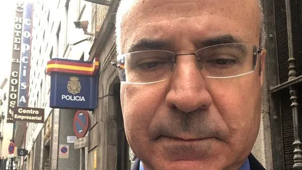 twitter.com/Billbrowder