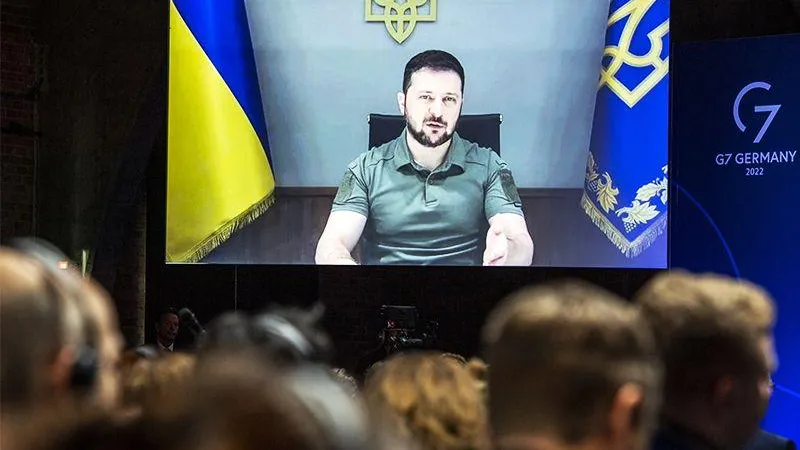 Почему киевская элита хотела бы, чтобы НАТО ввязалось в конфликт — разбор политолога 