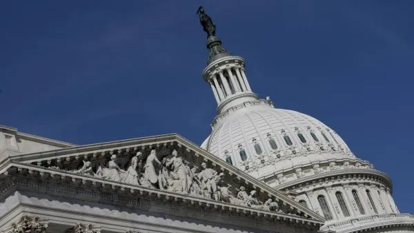Американо-российский деловой совет лоббирует в сенате США снятие санкций против РФ