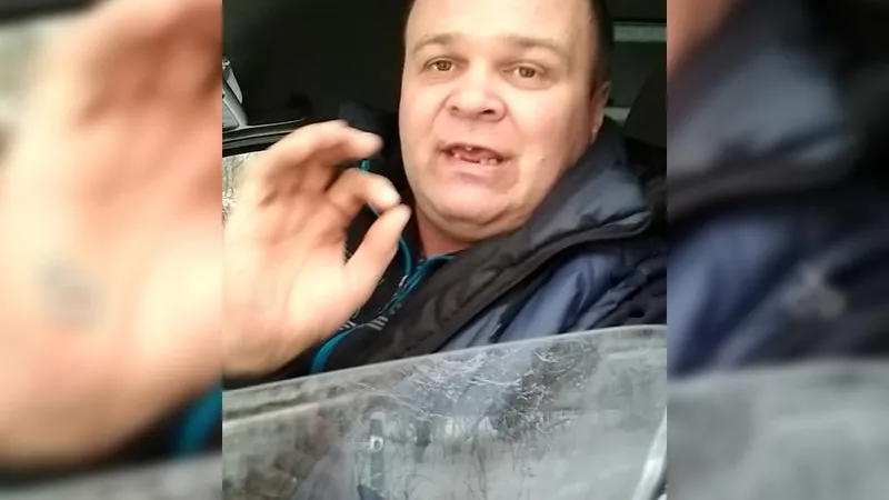 Водитель маршрутки потребовал деньги у подростка-инвалида в Апрелевке