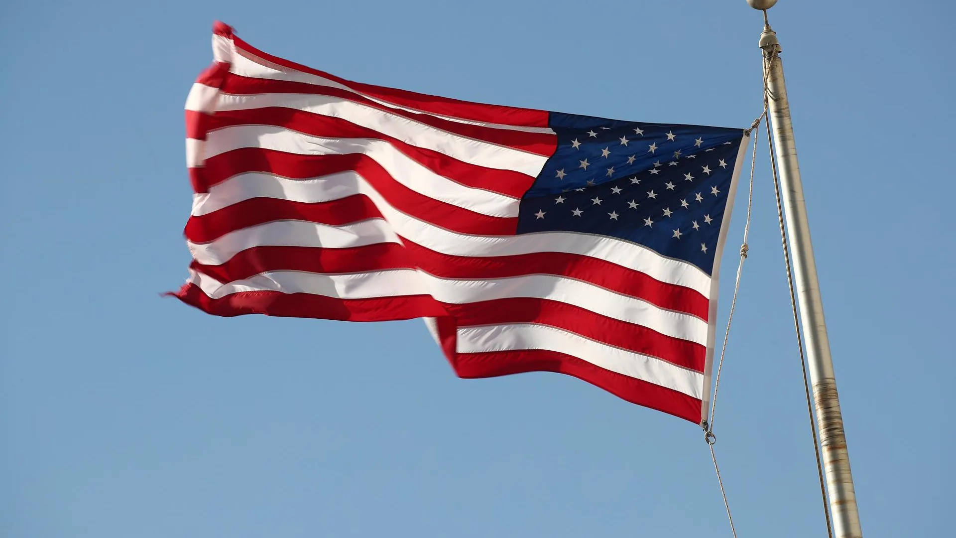 Бывший судья объяснил отсутствие мира на Украине