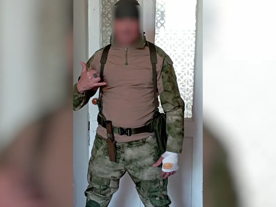 «Привез в госпиталь рентген-оборудование, а мне амуницию»: боец СВО рассказал о поступках тайного волонтера