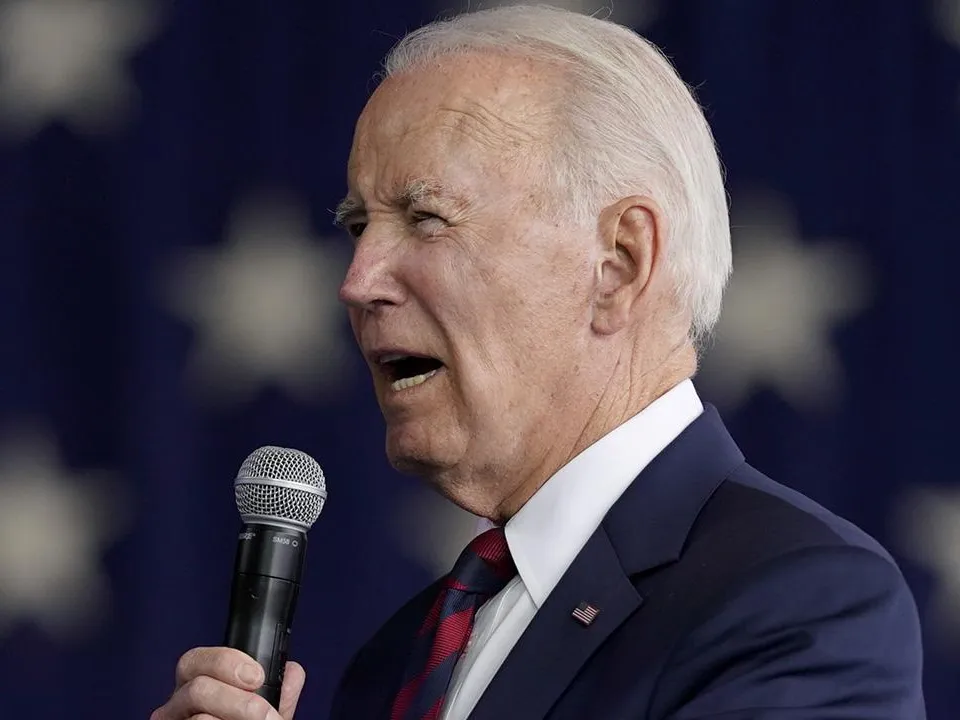 «Это уже традиция»: выяснилось, грозит ли Байдену импичмент