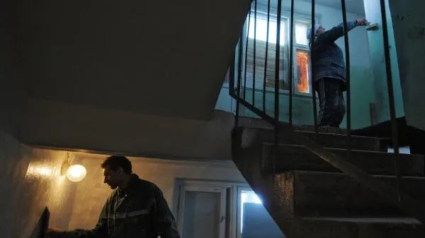 Тридцать процентов подъездов отремонтировали в Дмитровском районе