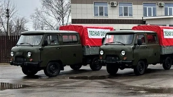 В Подмосковье начали поставлять технику на лесопожарные станции