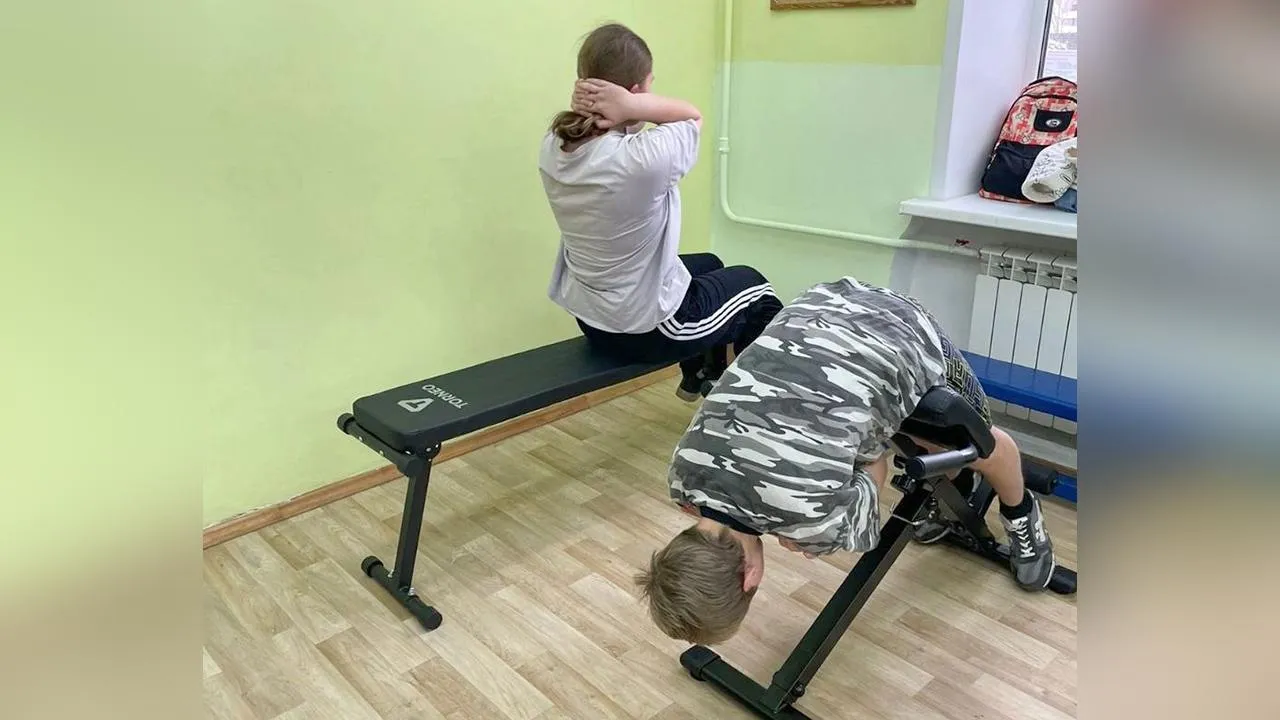В Дубне школе для детей с ОВЗ «Возможность» подарили спортивное оборудование
