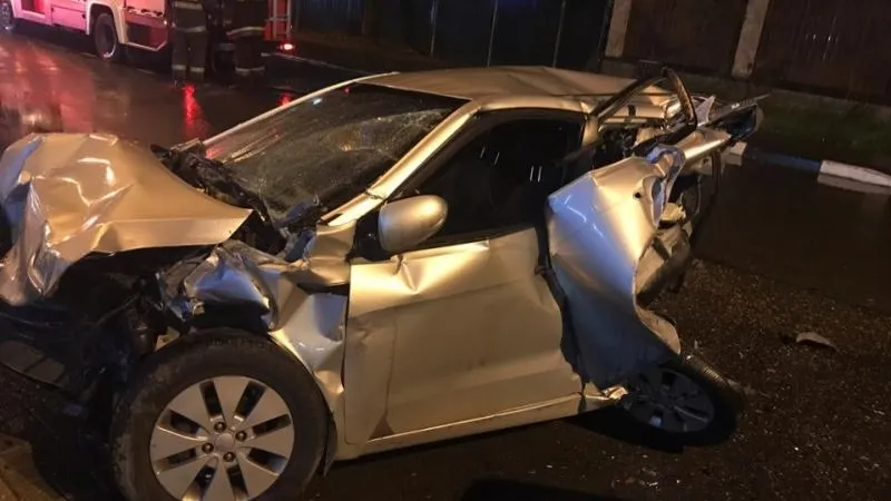Беременная автомобилистка без ОСАГО устроила массовое ДТП в Долгопрудном