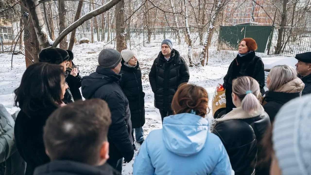Глава Щелкова Булгаков обсудил с жителями вопросы благоустройства