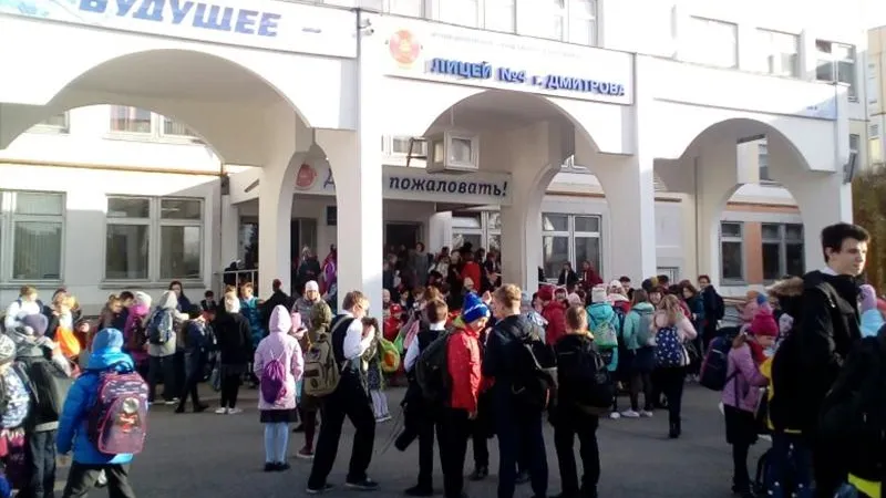 Мощный потоп парализовал учебу в лицее Дмитрова