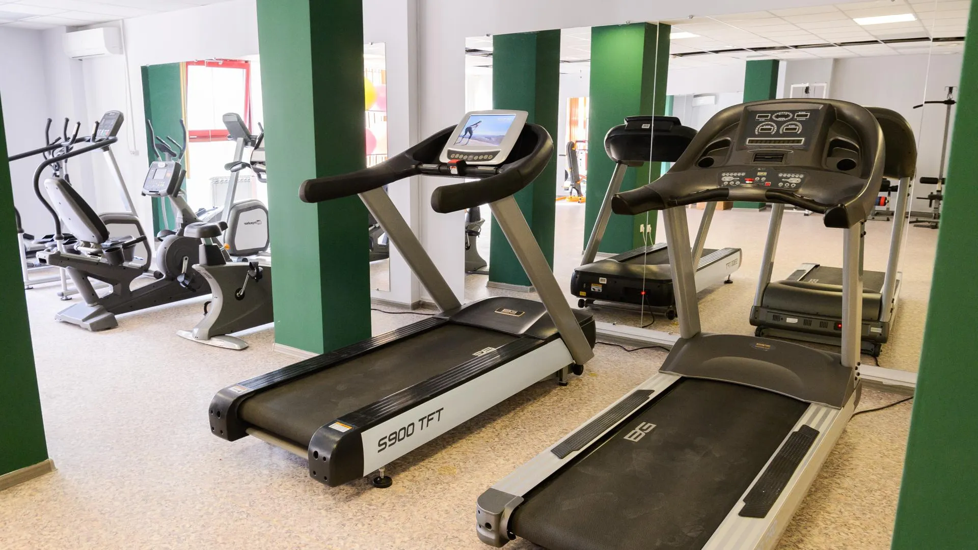 Эксперты предупреждают: интенсивные тренировки после праздников вредят здоровью