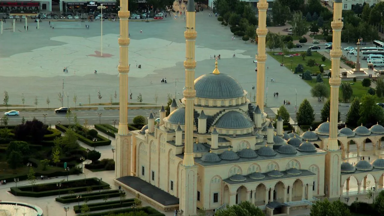 Учитель из Чечни, назвавший Христа «гуманоидом», принес извинения