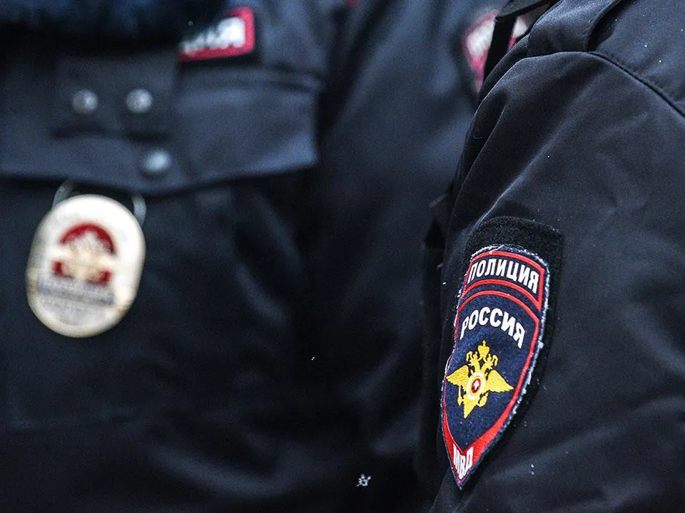 «Могут поставить на учет в ПДН»: дети из Москвы рискуют получить наказание из-за того, что защитились от иранца